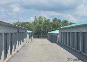 CubeSmart Self Storage IL Frankfort Industry Ave - Photo 3