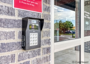 CubeSmart Self Storage FL Tampa E 8th Ave