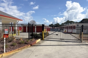 Public Storage - Panama City Beach - 11037 Hutchinson Blvd - Photo 4