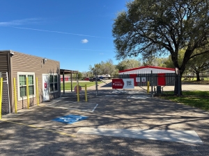 10 Federal Storage - Hwy 6 - Photo 5