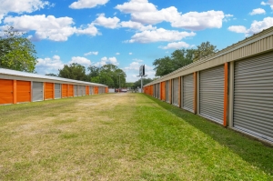 10 Federal Storage - FM 1764 - Photo 3