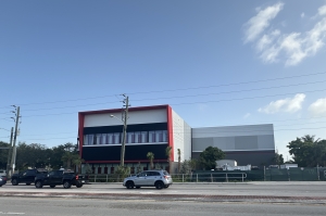 Sentry Self Storage - Lake Worth Beach - Photo 5