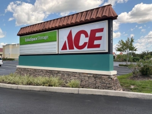 Extra Space Storage - 6955 - New Port Richey - Little Rd - Photo 2