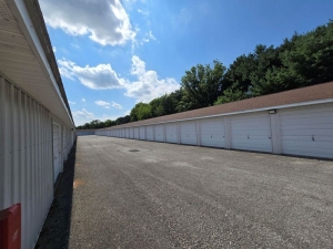 Extra Space Storage - 6940 - Red Lion - Yoe Dr - Photo 3