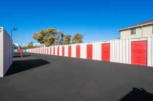 9157 - StorQuest - West Sac / Evergreen - Photo 3