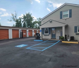 CubeSmart Self Storage - Holland Road