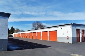 Public Storage - Santa Rosa - 555 Roseland Ave - Photo 2