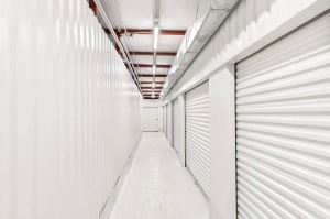Aladdin Self Storage - Photo 7
