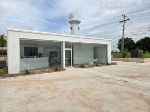 Extra Space Storage - 6967 - Edmond - W 33rd St