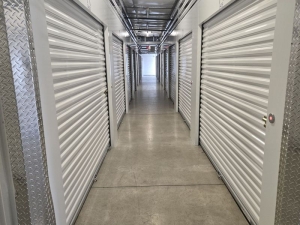 Extra Space Storage - 6976 - Bentonville - SW Crockett St - Photo 4