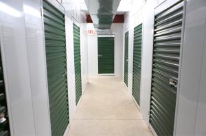 LakeSide Self Storage