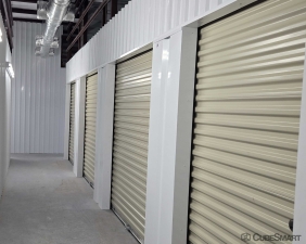 CubeSmart Self Storage - Lakehills - Photo 4