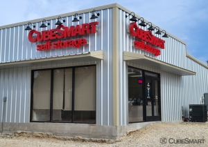CubeSmart Self Storage - Lakehills - Photo 4