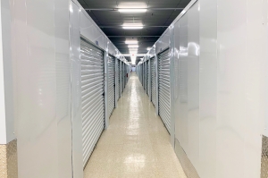 Storage of America - Gratiot - Photo 7