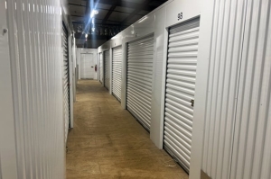 Public Storage - Huntsville - 2100 Jackson Ave - Photo 2