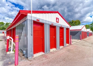 Devon Self Storage - 9281 - Ypsilanti - Photo 4