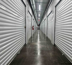 CubeSmart Self Storage MI Romulu Northline Rd - Photo 3