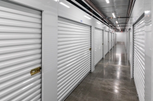 Snapbox Self Storage - New Castle - 305 Grove Street - Photo 3