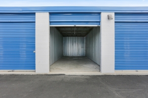 Storage Etc. - Sandy - Photo 4