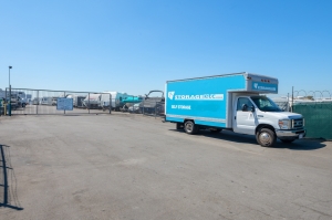 Storage Etc. - Carson - Photo 14