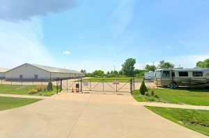The Unit Storage - Photo 4