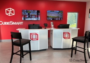 CubeSmart Self Storage - Palmetto FL - Photo 3