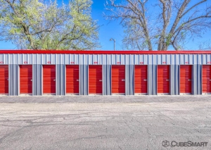 CubeSmart Self Storage - 2381 East Highway 71 - TX - Photo 3
