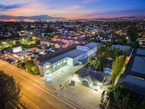 US Storage Centers - Costa Mesa - 2458 Newport Blvd - Photo 2