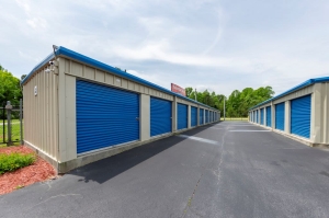 Forward Storage - New Bern Hwy17 (Phone Reservations Only) - Photo 2