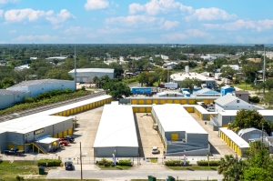 Storage King USA - 115 - Melbourne , FL - Saint Clair - Photo 10