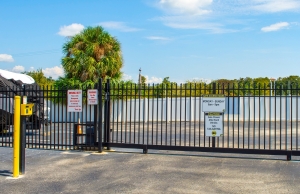 Storage King USA - 137 - Lakeland, FL. - Gary Road - Photo 6