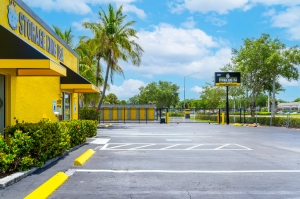 Storage King USA - 166 - Naples, FL. - 3527 Radio Road - Photo 6