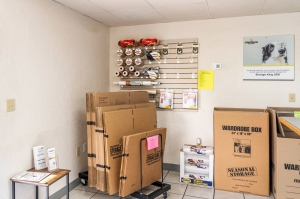 Storage King USA - 166 - Naples, FL. - 3527 Radio Road - Photo 8