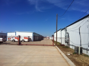 Storage King USA - 091 - Crowley, TX - FM 1187 - Photo 3