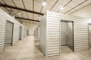 The Storage Place - Palestine Oakwood - Photo 9