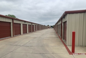 Storage King USA - 093 - Allen, TX - McCreary Road - Photo 3