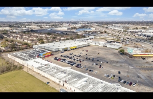 Storage King USA - 101 - Houston, TX - Gulf Freeway - Photo 6