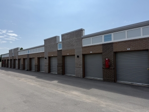 Purely Storage - Murfreesboro - 5065 Santana St - Photo 5