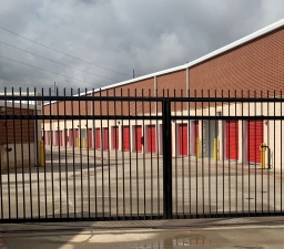 Storage King USA - 130 - Garland, TX - Hebron Drive - Photo 3