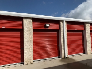 Storage King USA - 130 - Garland, TX - Hebron Drive - Photo 4