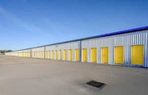 150 - Storage King USA - Veterans Memorial Dr - Photo 3