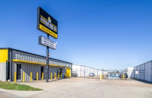 Storage King USA - 152 - Houston, TX. - Westpark Drive - Photo 7