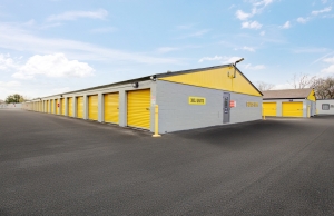 Storage King USA - 157 - Baytown ,TX. - Cedar Bayou - Photo 2