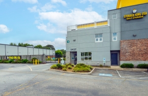 Storage King USA - 118 - Chesapeake, VA - Western Branch Blvd - Photo 10