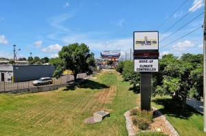 Storage King USA - 136 - Denver, CO. - Alameda Ave - Photo 5