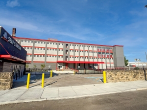 Devon Self Storage, LLC - Devon Self Storage - 9199 Unruh - Photo 2