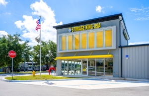 Storage King USA - 020 - Winter Haven, FL - Dundee Rd - Photo 6