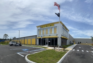 Storage King USA - 030 - Spring Hill, FL - Commercial Way - Photo 2