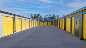 Storage King USA - 034 - Polk City, FL - Commonwealth Ave - Photo 5