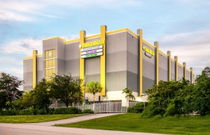 Storage King USA - 035 - Fort Lauderdale, FL - SE 6th Ave - Photo 1